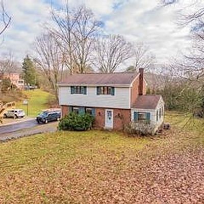 609 Westland Dr, Gibsonia, PA 15044