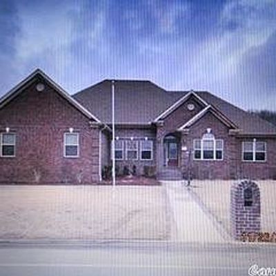 61 Lakeland Dr, Cabot, AR 72023