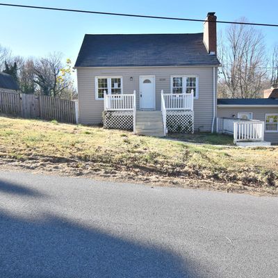 6120 3 Rd St, Chesapeake Beach, MD 20732