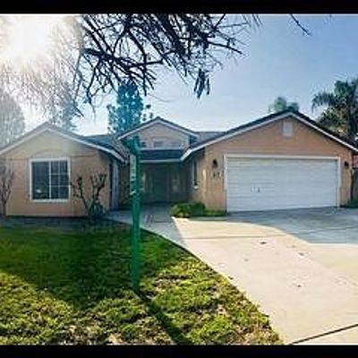 613 Huntington Ct, Lemoore, CA 93245