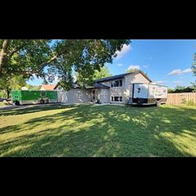 6174 Kalland Dr Ne, Albertville, MN 55301