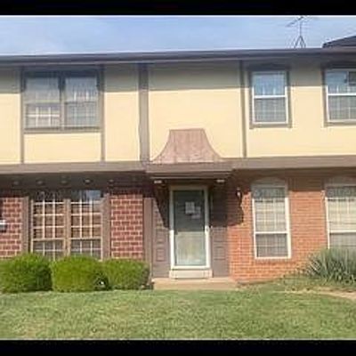 619 Rosetta Dr, Florissant, MO 63031