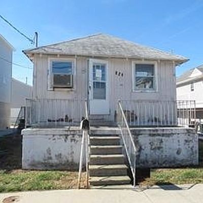 634 W Maple Ave, Wildwood, NJ 08260