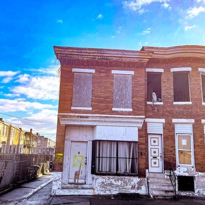 825 N Payson St, Baltimore, MD 21217