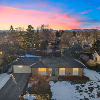 8255 Ammons Cir, Arvada, CO 80005