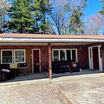 868 Dolington Acres Rd, Newtown, PA 18940