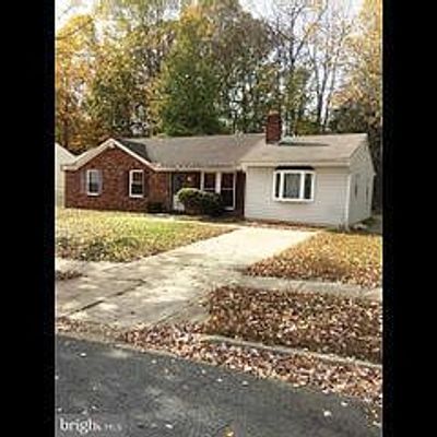 8707 Cushman Dr, Clinton, MD 20735