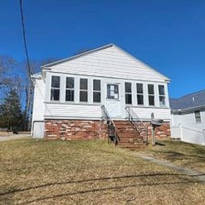 89 Kilmer Ave, Taunton, MA 02780