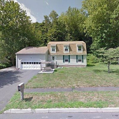 9 Chimney Hill Rd, Middletown, CT 06457