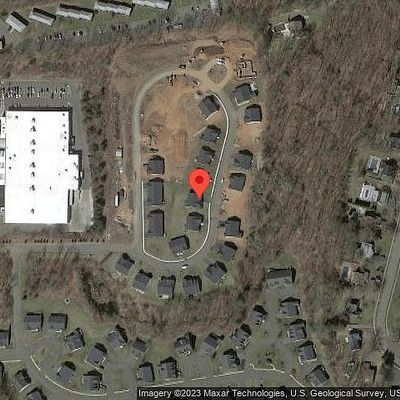 90 Apple Gate #145, Southington, CT 06489