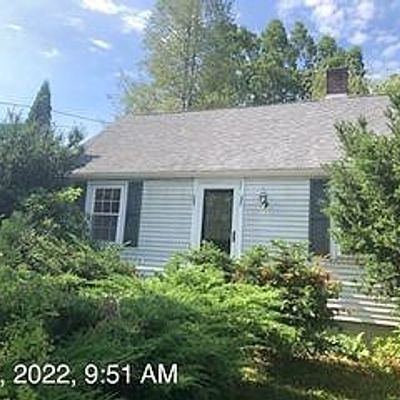 90 Church St, Mattapoisett, MA 02739