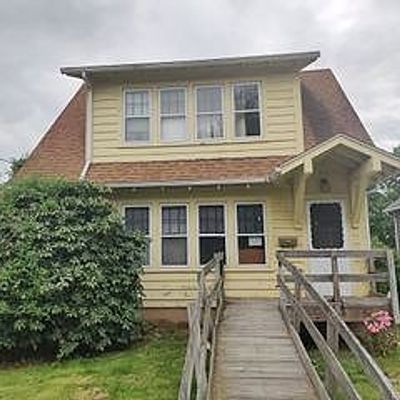 90 Pitkin St, Manchester, CT 06040