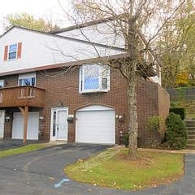 907 Camelot Dr, Pittsburgh, PA 15237