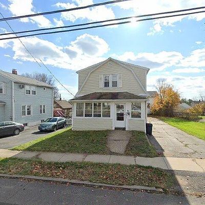 91 Hollister St, Stratford, CT 06615