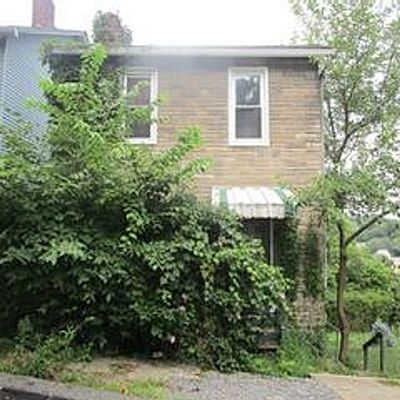 910 Harker St, Pittsburgh, PA 15220