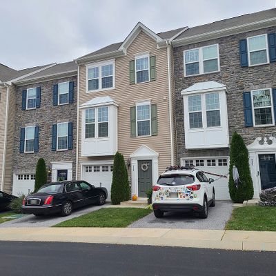 919 Brechin Ln, York, PA 17403