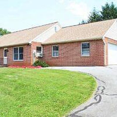 760 Hempfield Hill Rd, Columbia, PA 17512