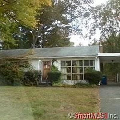 77 Green Manor Ave, Windsor, CT 06095
