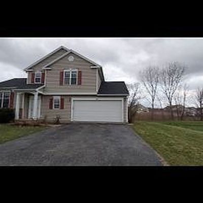 79 Eastview Commons Rd, Rochester, NY 14624