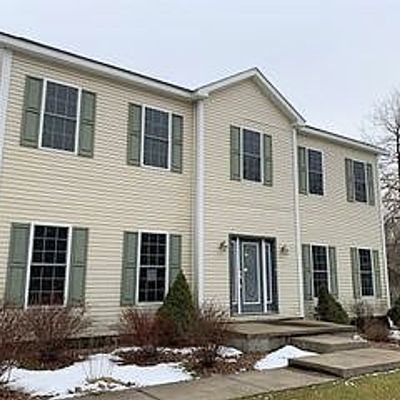 7956 Hillside Ct, Rome, NY 13440