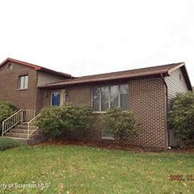 801 Brenda Ln, Dunmore, PA 18512