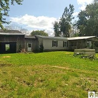 8040 Oaks Rd, South Dayton, NY 14138