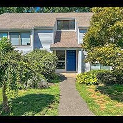 81 Brookwood Dr #A, Rocky Hill, CT 06067