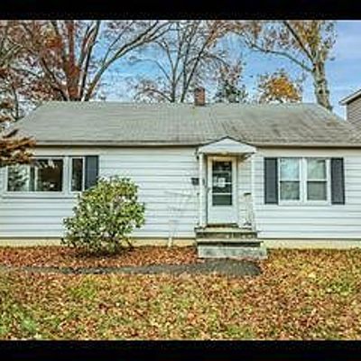 81 W Forest Lawn Ave, Stamford, CT 06905