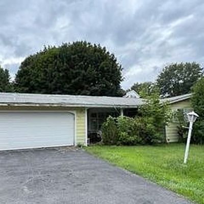 812 Onondaga Road, Camillus, NY 13031