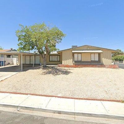 813 Pyramid Dr, Las Vegas, NV 89107