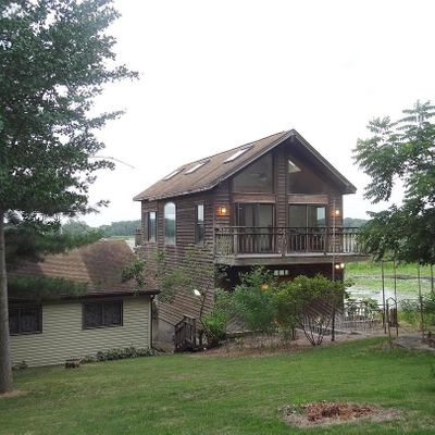 W6627 N Lakeshore Dr, Elkhorn, WI 53121