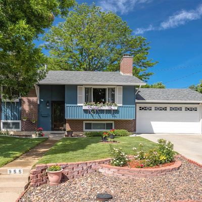 955 S Vivian Ct, Lakewood, CO 80228