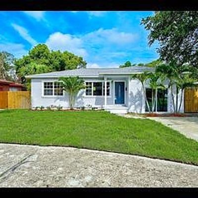 963 Alcazar Way S, Saint Petersburg, FL 33705