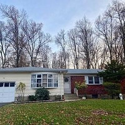 98 Sutin Pl, Spring Valley, NY 10977