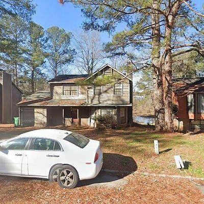 998 Mainstreet Lake Dr, Stone Mountain, GA 30088