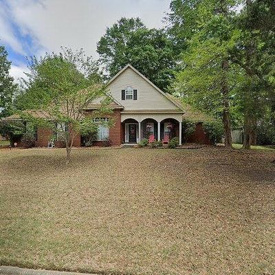 128 Live Oaks Dr, Millbrook, AL 36054