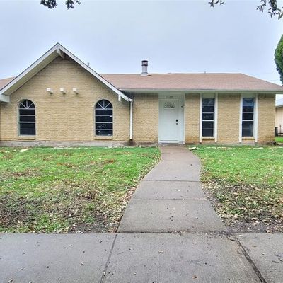 2065 E Peters Colony Rd, Carrollton, TX 75007