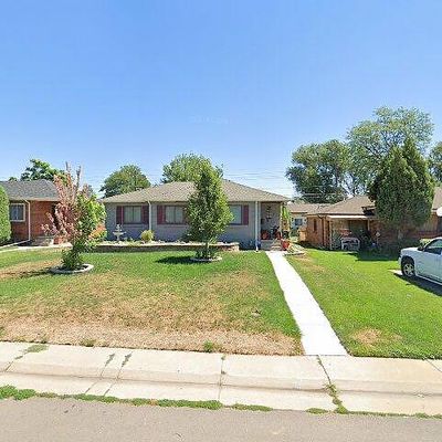 2230 Pontiac St, Denver, CO 80207