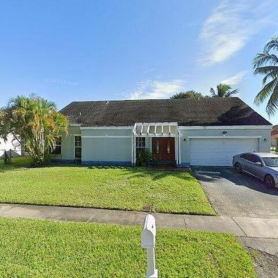 2921 Devonwood Ave, Miramar, FL 33025