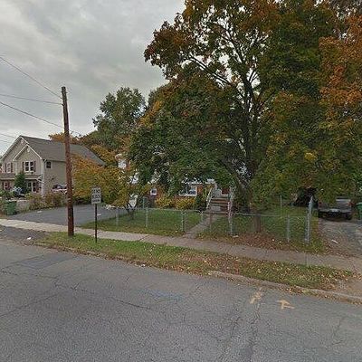 466 Old Post Rd, Edison, NJ 08817