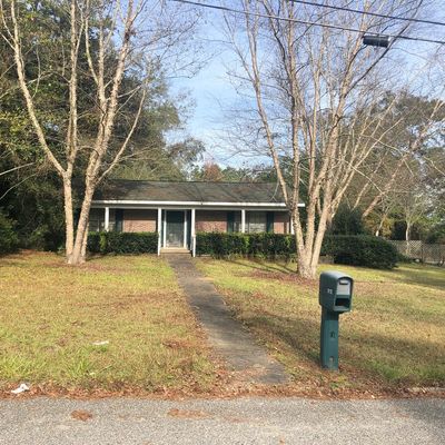 612 Highland Ave, Flomaton, AL 36441