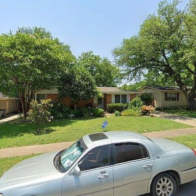 843 Peavy Rd, Dallas, TX 75218