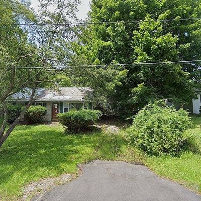 1 Jennifer St, Lenox, MA 01240