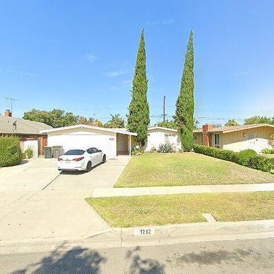 1252 Halladay St, Santa Ana, CA 92707