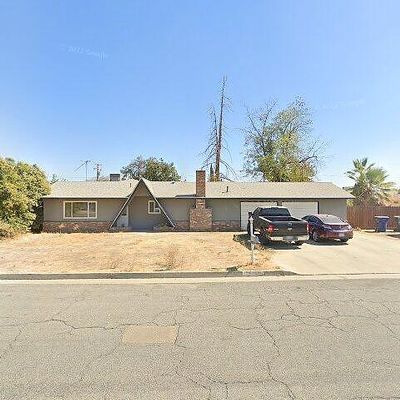 128 S California St, Tulare, CA 93274