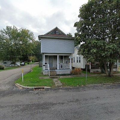 1302 Moxahala Ave, Zanesville, OH 43701