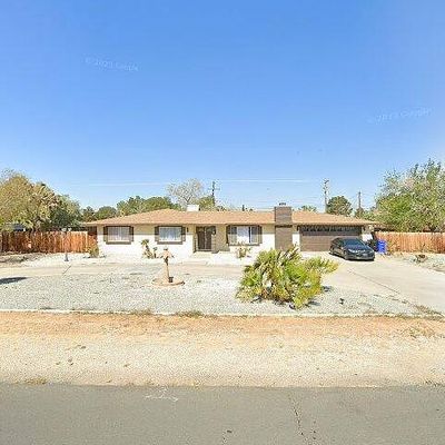 13418 Seminole Rd, Apple Valley, CA 92308