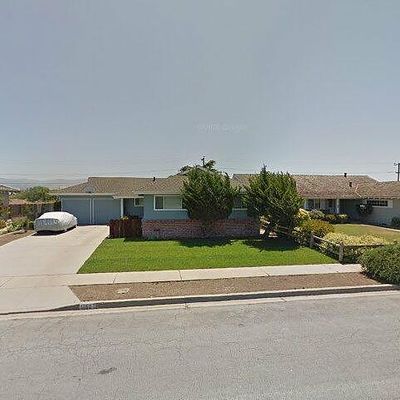 1650 Cambrian Dr, Salinas, CA 93906