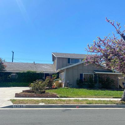 16791 Glenhaven Ln, Huntington Beach, CA 92647