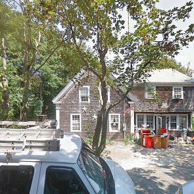 14 Cross St, Wellfleet, MA 02667